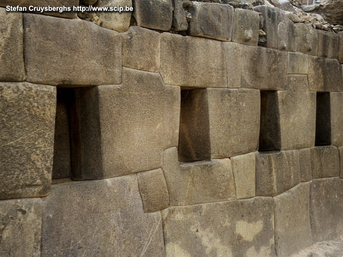 Holly Valley - Ollantaytambo  Stefan Cruysberghs